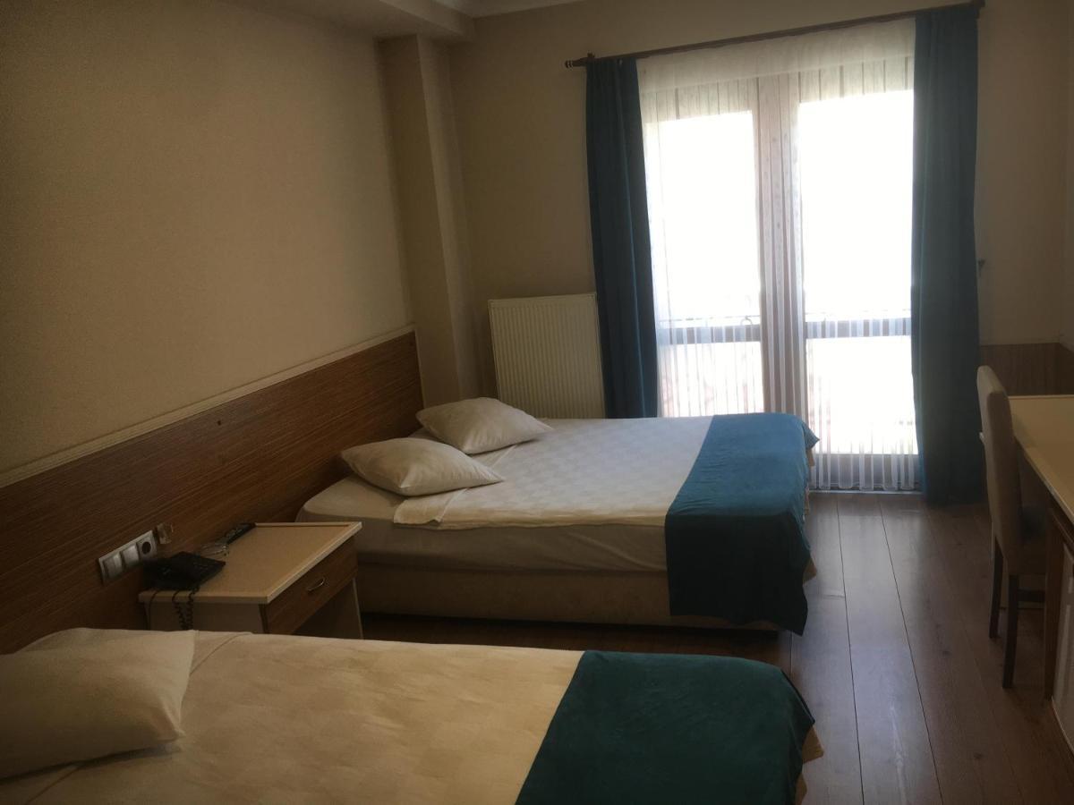 Oezguer Hotel Trabzon Kültér fotó